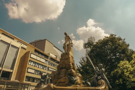 Urban Fountain and Architecture