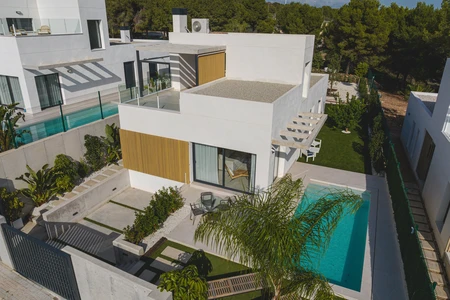 Modern Villa with Pool