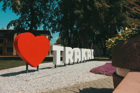 Heart Trakai Sign