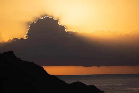 Dramatic Sunset Over the Ocean