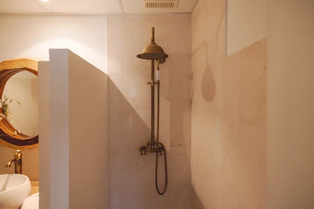 Rustic Bathroom Interior