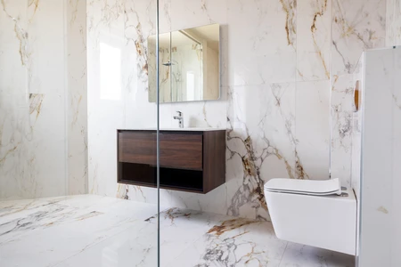 Modern Marble Bathroom