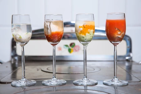 Elegant Cocktail Presentation