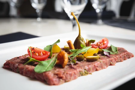 Gourmet Tartare Presentation