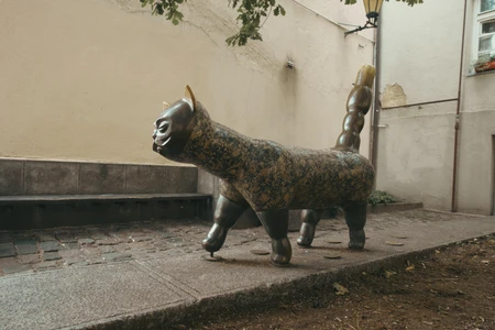Street Sculpture of a Cat
