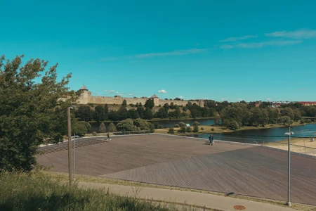 Scenic Riverside Fort