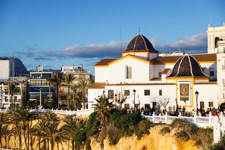 Coastal Architecture and Scenic Views