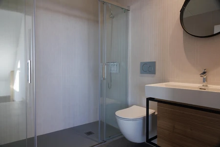 Minimalist Bathroom Design