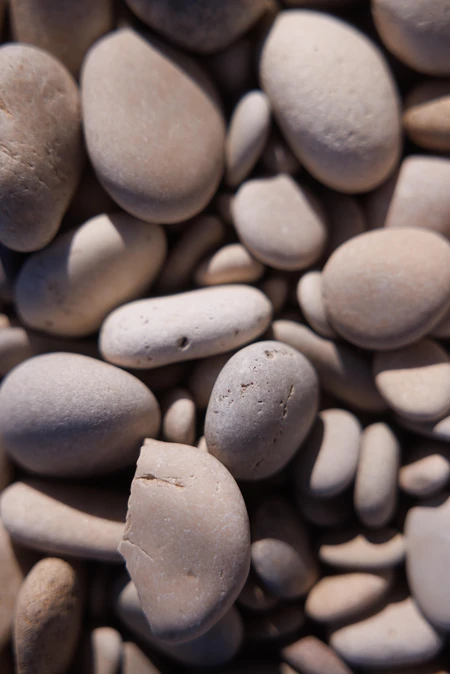 Smooth Pebbles