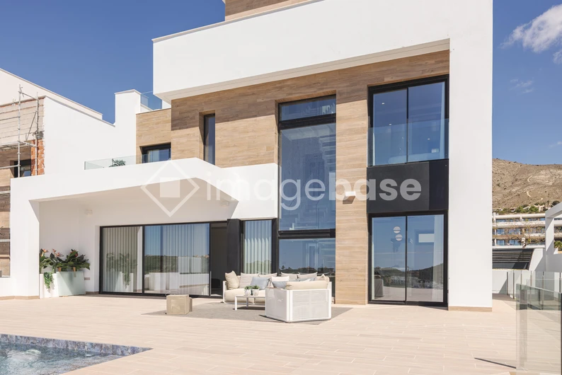 Modern Luxury House