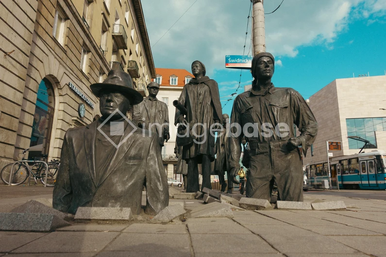 Intriguing Street Sculptures