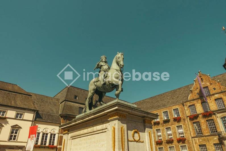 Historic Equestrian Statue in Urban Square