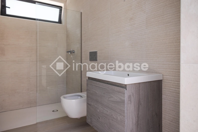 Minimalist Bathroom Design