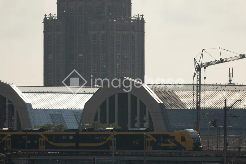 Urban Train and Architecture