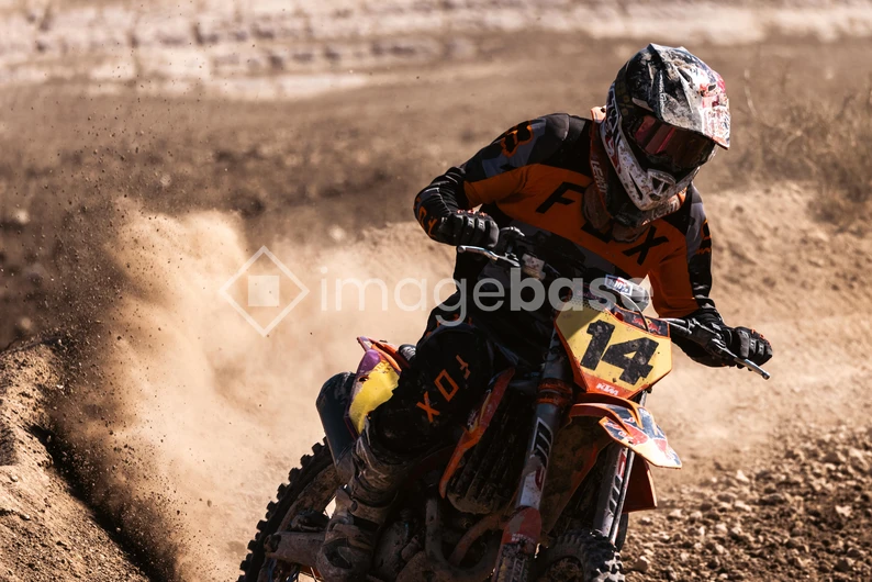 Dynamic Motorcycle Racing