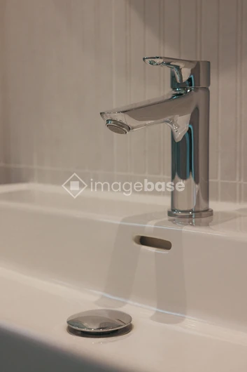 Modern Faucet and Sink