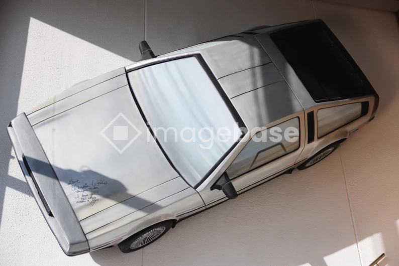 Retro Car Display