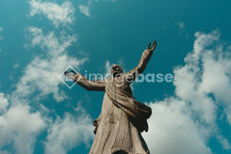 Majestic Statue Against the Sky