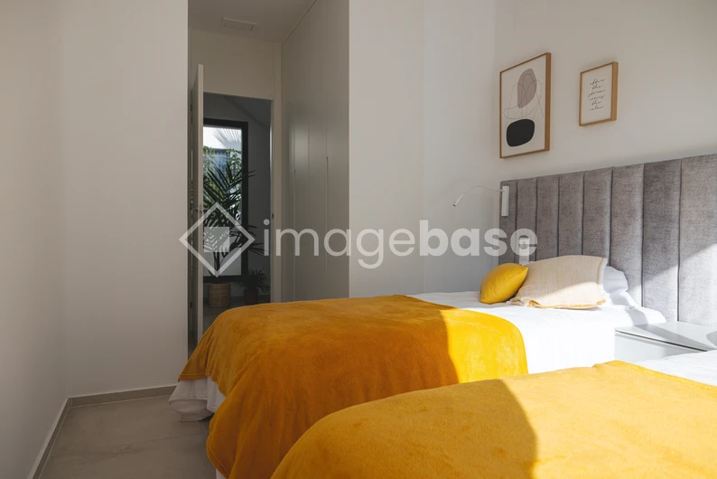 Minimalist Bedroom Decor