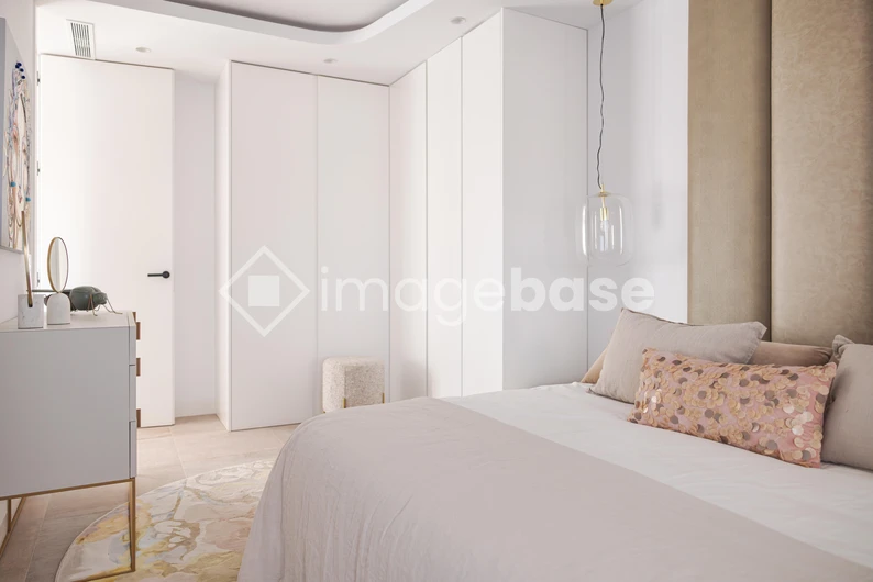 Modern Minimalist Bedroom