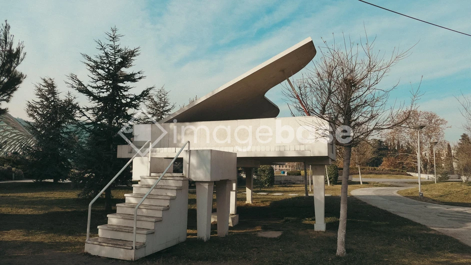 Modernist Outdoor Structure
