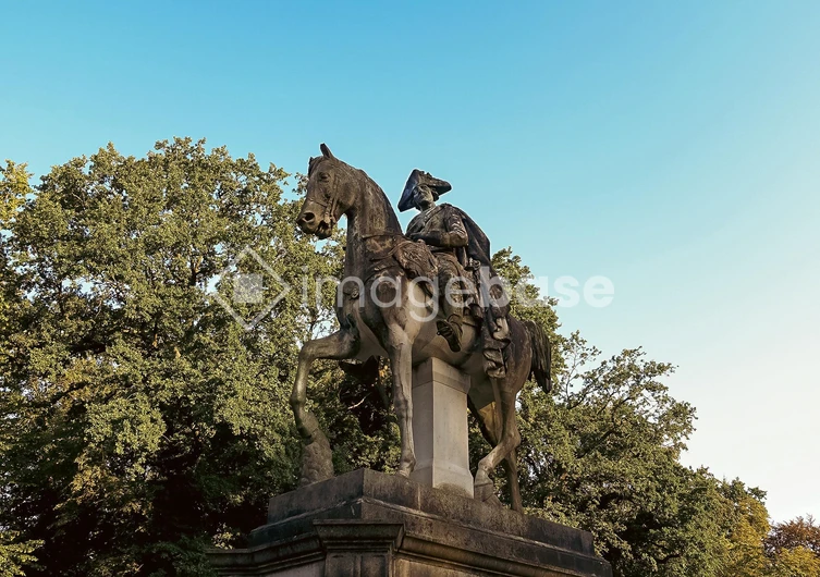 Historic Statue in Park