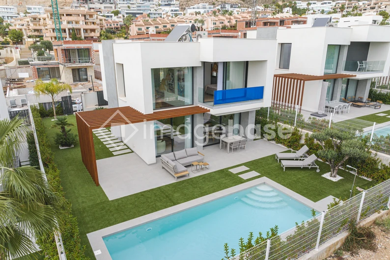 Modern Villa with Pool