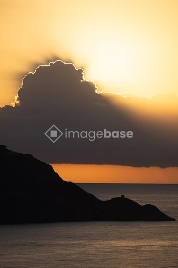 Serene Sunset Over the Sea