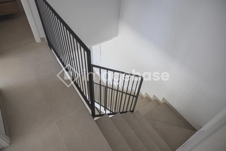 Modern Minimalist Staircase