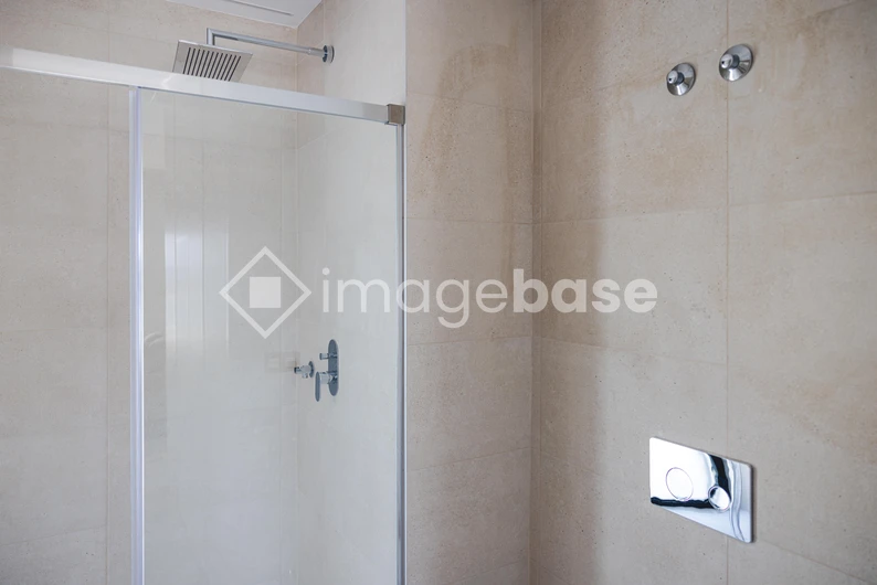 Modern Shower Design