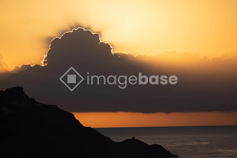 Dramatic Sunset Over the Ocean