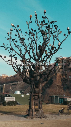 Intricate Sculpture Tree