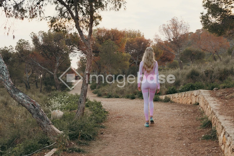 Nature Walk Escape