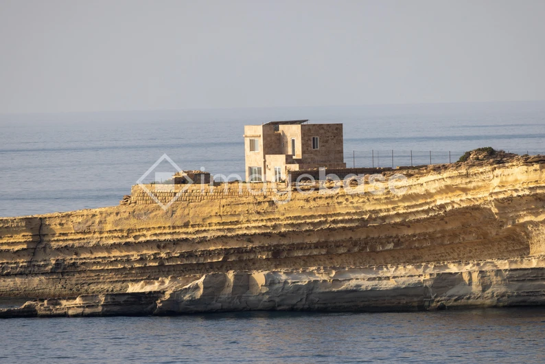 Coastal Cliff House