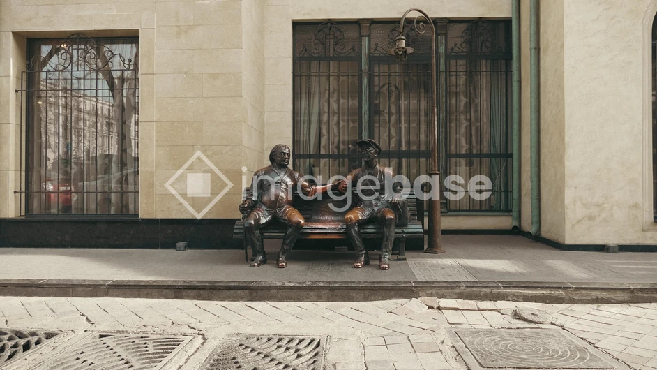 Street Sculpture Scene