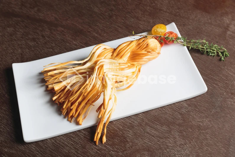 Gourmet Cheese Strands