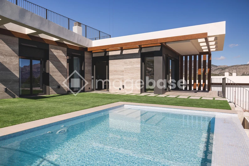 Modern Villa with Pool
