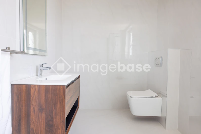 Minimalist Bathroom Design