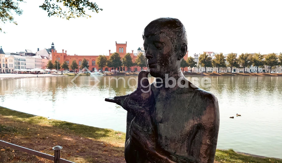 Riverside Sculpture