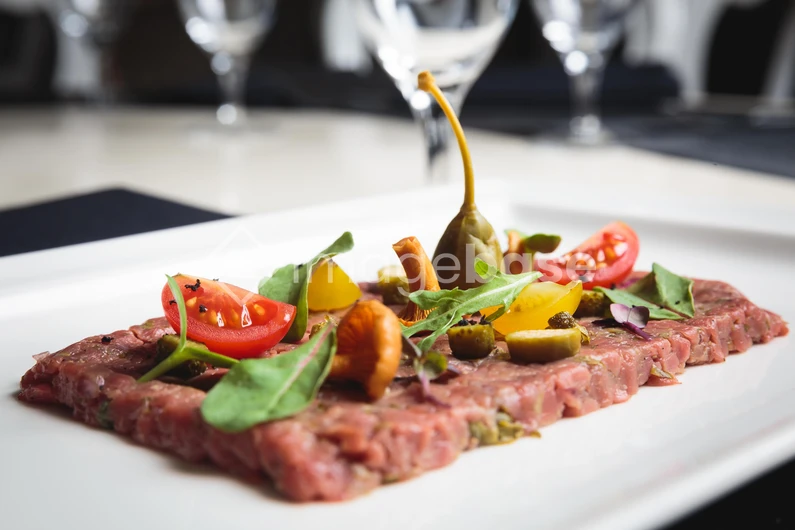 Gourmet Tartare Presentation
