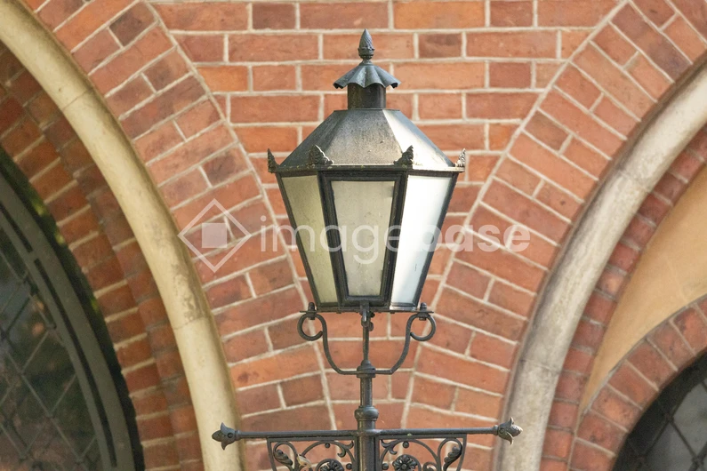 Vintage Street Lamp