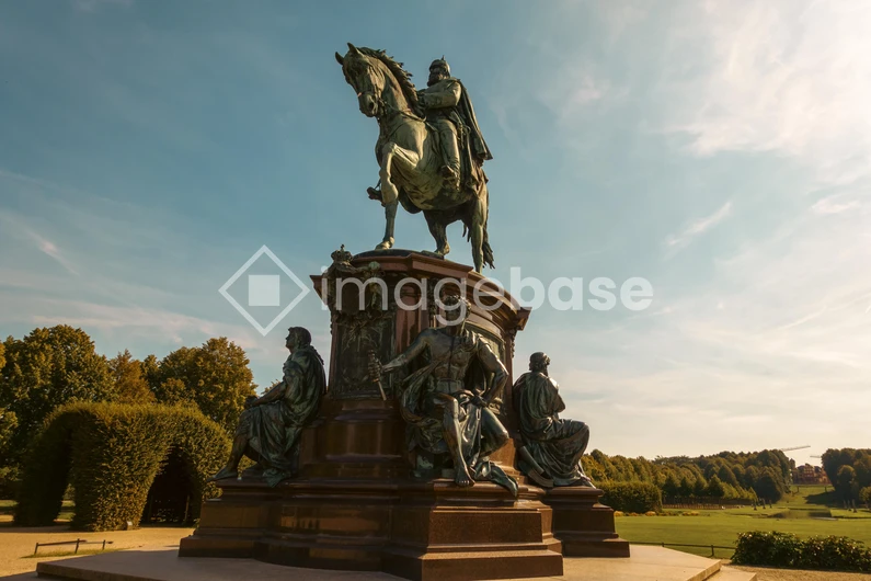 Equestrian Statue in Scenic Park