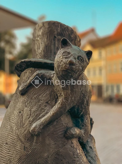 Bronze Animal Sculpture in Urban Setting