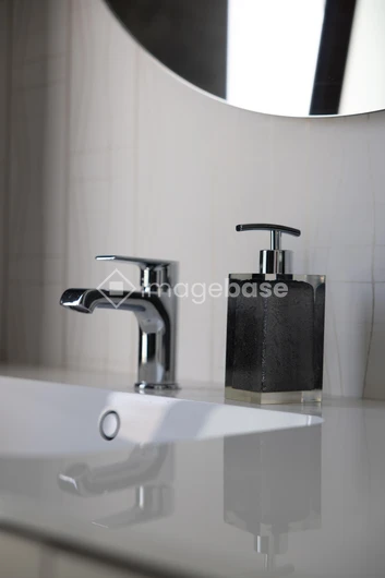 Minimalist Bathroom Sink