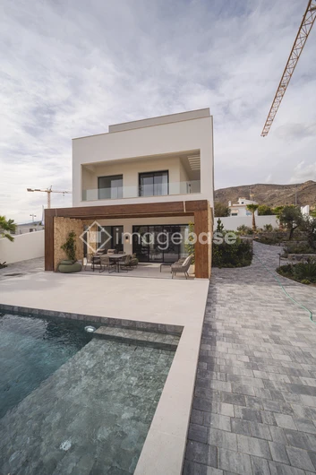 Modern Villa with Pool