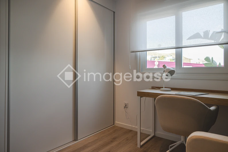 Minimalist Home Office