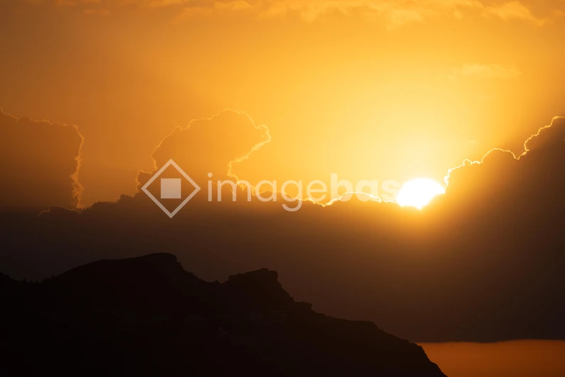 Dramatic Sunset Over Mountains