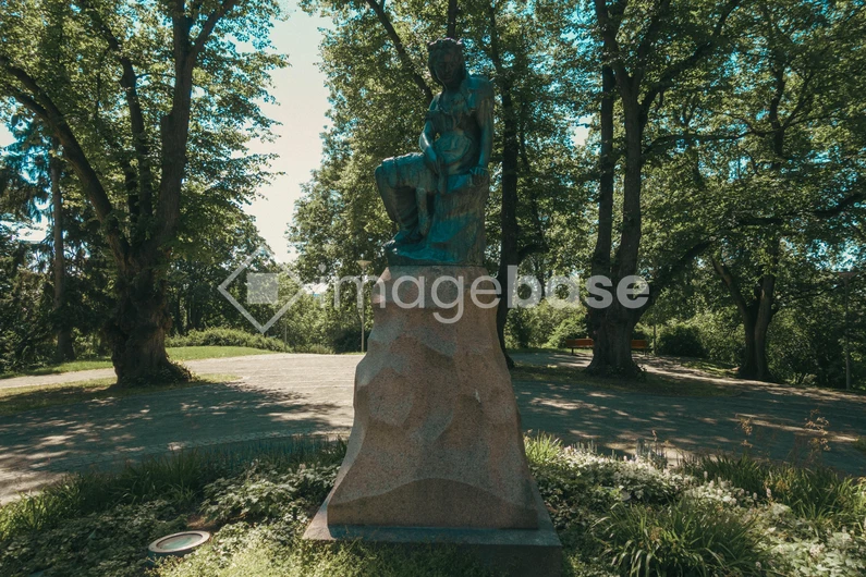 Serene Park Statue