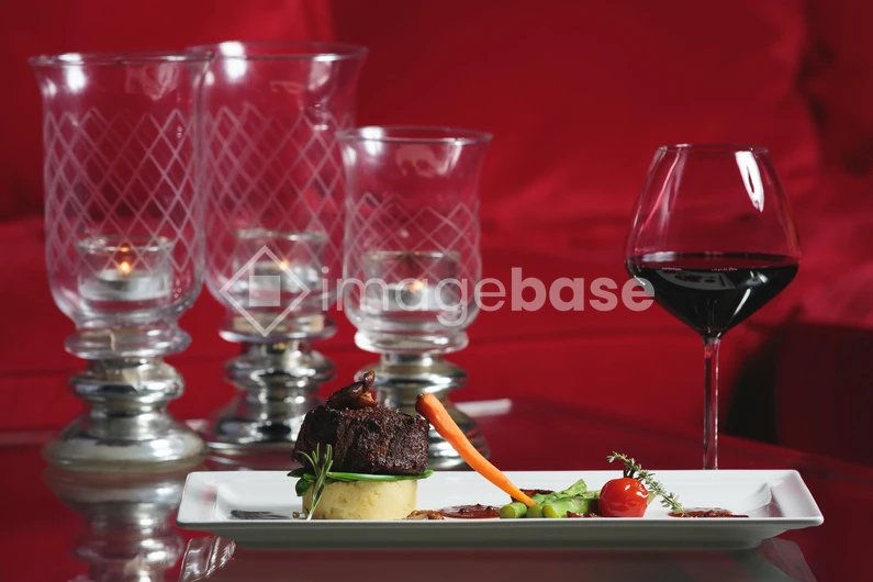 Elegant Dining Setting