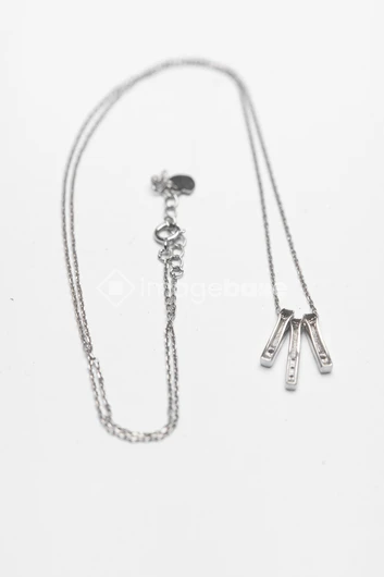 Minimalist Silver Necklace